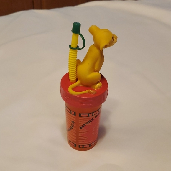 Two Lion King Sippi Cups - Picture 2 of 6